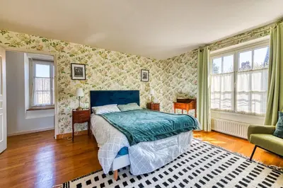Un ou plusieurs lits dans un hébergement de l'établissement Maison Prado - avec piscine privée et grand jardin