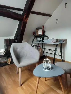 Coin salon dans l'établissement Rouen