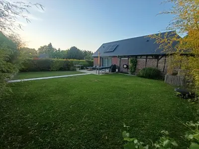 Jardin de l'établissement Gîte au calme en Normandie, Forêt de Lyons