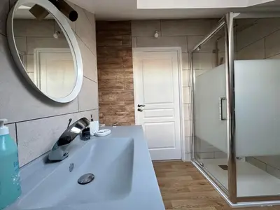 Salle de bains dans l'établissement Lecomte
