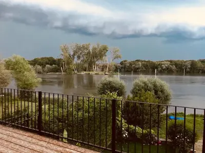 Vue sur la rivière ou le fleuve situé(e) à proximité de la villa