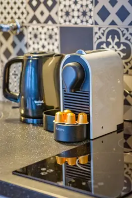 Cuisine ou kitchenette dans l'établissement Le Charmant F2 rue du Gros Horloge à Rouen!