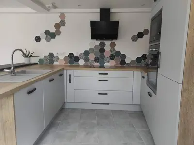 Cuisine ou kitchenette dans l'établissement Maison Ville avec Patio entre Mer & Campagne