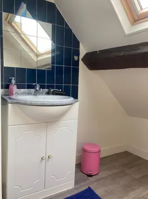 Salle de bains dans l'établissement Appartement duplex de charme
