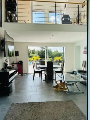 Télévision ou salle de divertissement dans l'établissement Villa Canyon