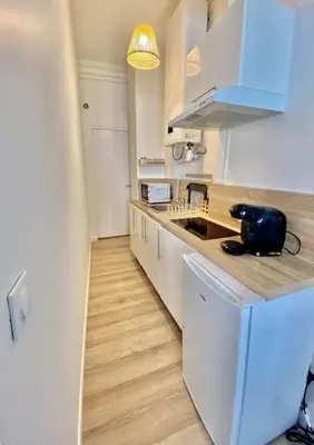 Cuisine ou kitchenette dans l'établissement Le Cocon du Robec