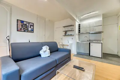 Cuisine ou kitchenette dans l'établissement Le Gainsbourg studio coeur de Rouen !