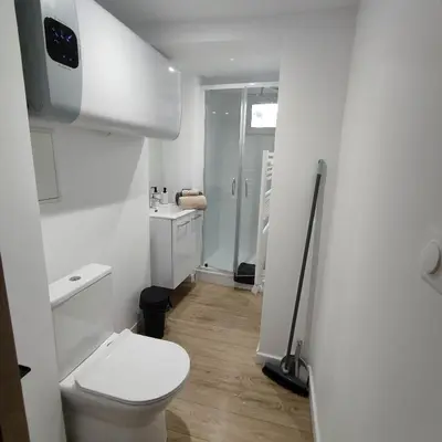 Salle de bains dans l'établissement A 10 min de Rouen - Le Rollon
