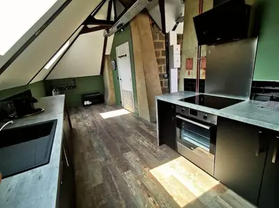 Cuisine ou kitchenette dans l'établissement Logement Industriel & Atypique
