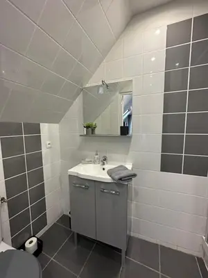 Salle de bains dans l'établissement Studio chaleureux hypercentre Amiens