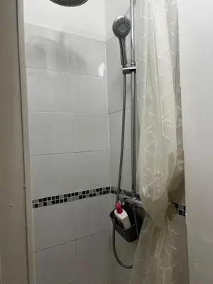 Salle de bains dans l'établissement Lilliputiens