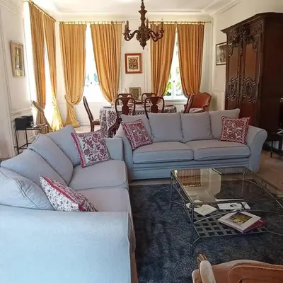Coin salon dans l'établissement Château de Heuqueville