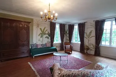 Coin salon dans l'établissement Château de Heuqueville
