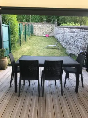 Jardin de l'établissement Neuville secrete