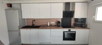 Cuisine ou kitchenette dans l'établissement Gîte des 3 marcassins