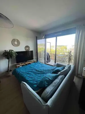 Un ou plusieurs lits dans un hébergement de l'établissement Appartement Rouen terrasse + parking