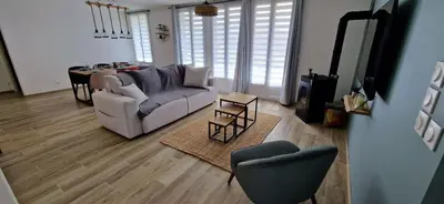 Coin salon dans l'établissement House for 4 To 6 Peoplec