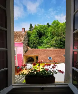 Jardin de l'établissement Le Coin des Artistes
