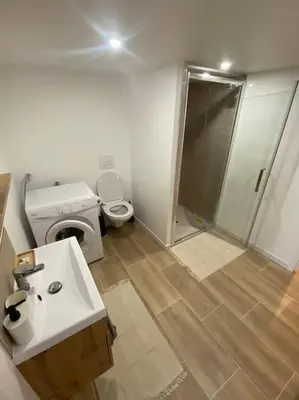 Salle de bains dans l'établissement Appartement 60m2 6 voyageurs