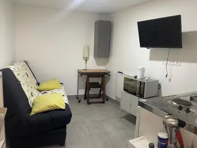 Cuisine ou kitchenette dans l'établissement Studio indépendant proche Paris et nature