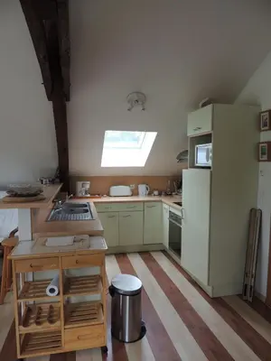 Cuisine ou kitchenette dans l'établissement Chambre d'hôtes de Charleval