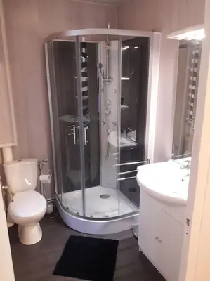 Salle de bains dans l'établissement Charmant Studio Meublé (en plein centre de Dieppe)