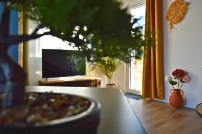 Télévision ou salle de divertissement dans l'établissement STNAHOME 60110 Perle d'Amblainville