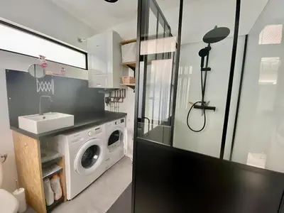 Salle de bains dans l'établissement Maison 43