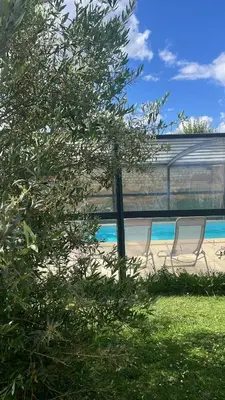 Piscine de l'établissement Gîte Laurymoor - Normandie ou située à proximité