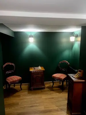 Coin salon dans l'établissement Le secret d’Adam