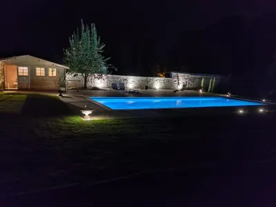 Piscine de l'établissement Chateau de Vauchelles ou située à proximité