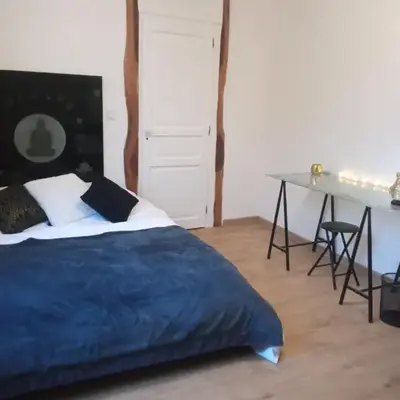 Chambre spacieuse et zen