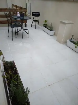 Terrasse ou espace extérieur de l'établissement Appartement Cosy avec Terrasse