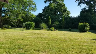 Jardin de l'établissement CLOS BIOLETTE