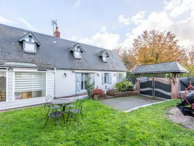 Jardin de l'établissement Holiday Home Chez Lulu-2 by Interhome