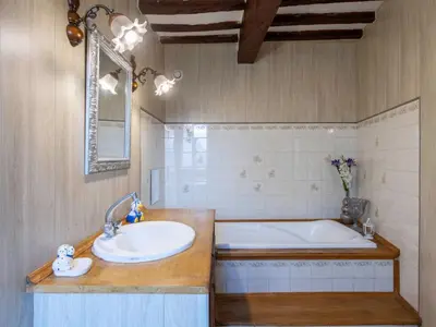 Salle de bains dans l'établissement Holiday Home Chez Lulu-2 by Interhome