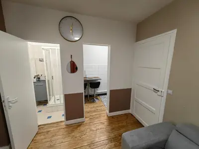 Coin salon dans l'établissement Studio Chaleureux proche gare