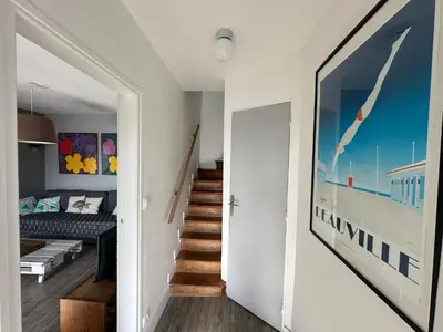 Plan de l'établissement Rouen ECO LODGES maison entière avec terrasse dans jardin potager piscine parking