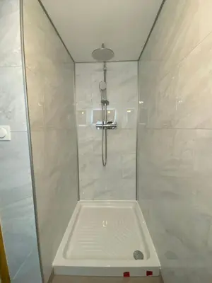 Salle de bains dans l'établissement Bienvenue chez Jules *Verne*