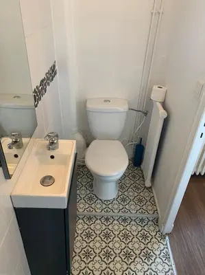 Salle de bains dans l'établissement Studio cosy parking gratuit et à 5 minutes gare