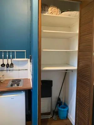 Cuisine ou kitchenette dans l'établissement Studio cosy parking gratuit et à 5 minutes gare