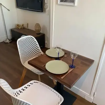 Studio cosy parking gratuit et à 5 minutes gare