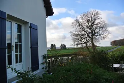 Jardin de l'établissement Gîte Les Chênes
