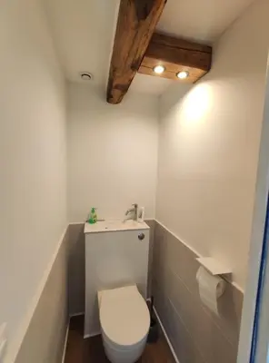 Salle de bains dans l'établissement Gîte de l'église à Saint Saëns