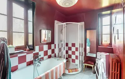 Salle de bains dans l'établissement 8 Bedroom Cozy Home In Saint-Vigor