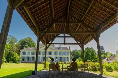 Jardin de l'établissement Château de Luzières