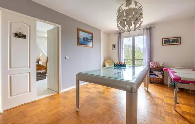 Plan de l'établissement Cozy Home In Le Vaumain With Kitchen