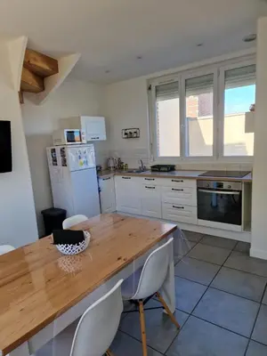 Cuisine ou kitchenette dans l'établissement maisonnette