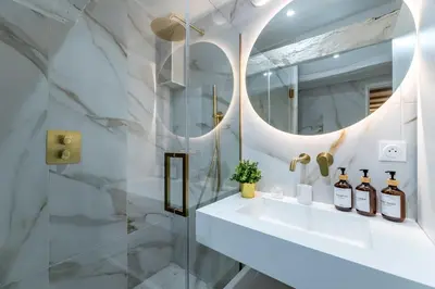 Salle de bains dans l'établissement Suite haut de gamme près de la Cathédrale - Tout à pied