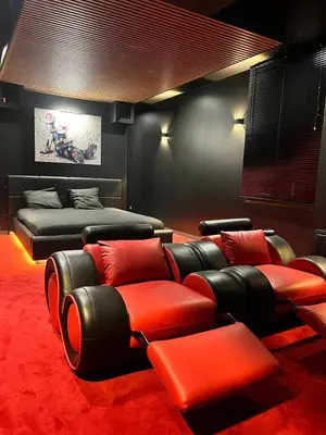 Coin salon dans l'établissement Cine47spa